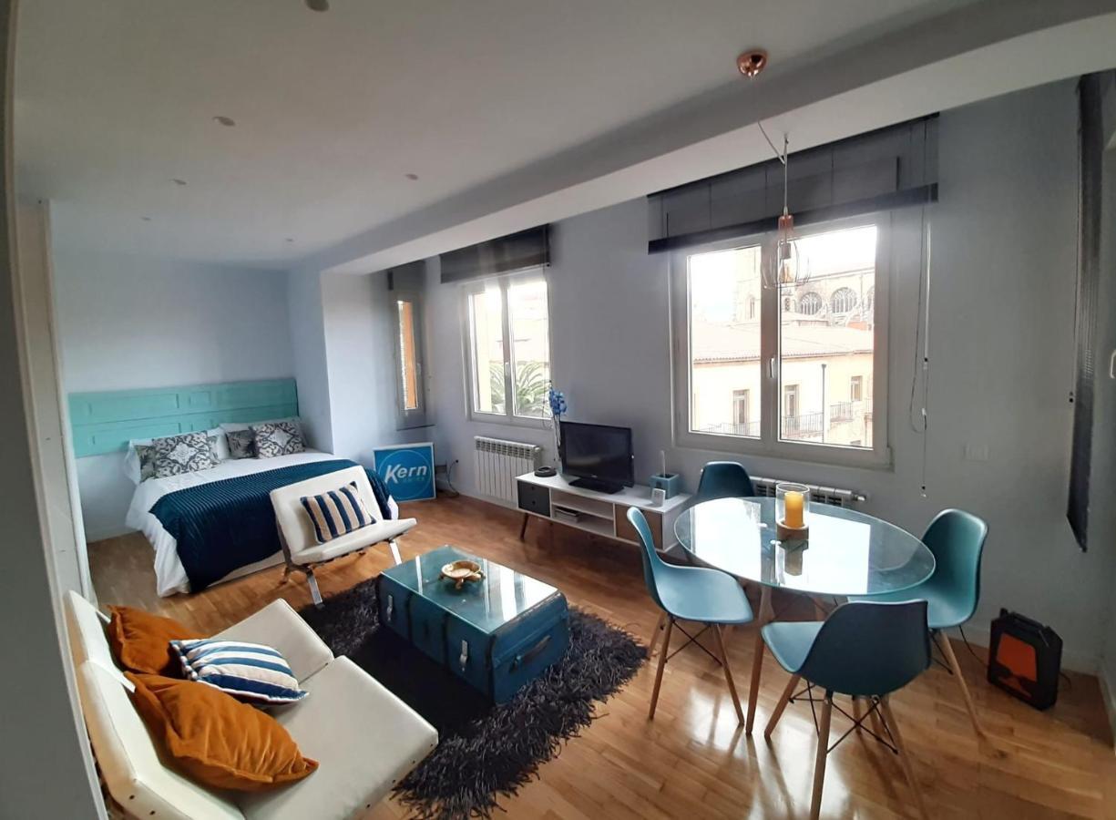 Apartamento Wamba - La Catedral オビエド エクステリア 写真